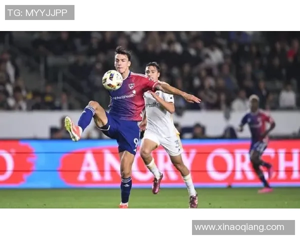 明尼苏达连与达拉斯的精彩对决展现球队实力与战术较量