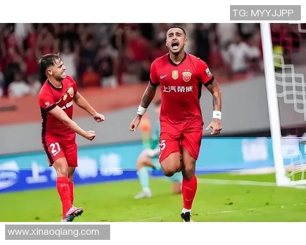 国安与上港比赛中的争议判罚回顾及其影响分析