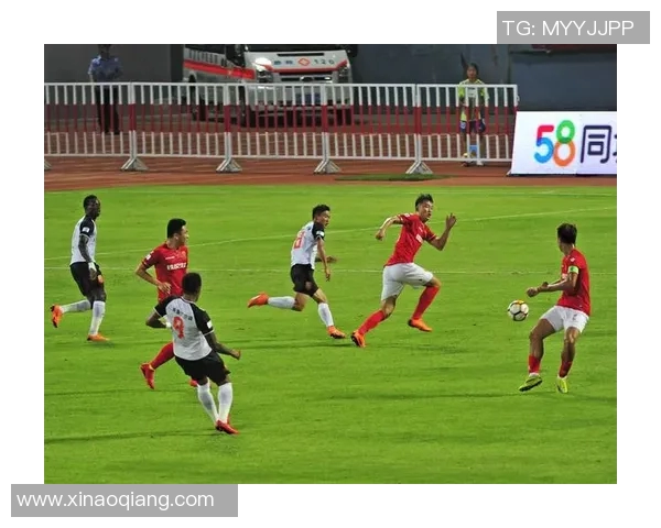 梅县铁汉迎战武汉卓尔争夺中甲联赛重要积分的激烈对决